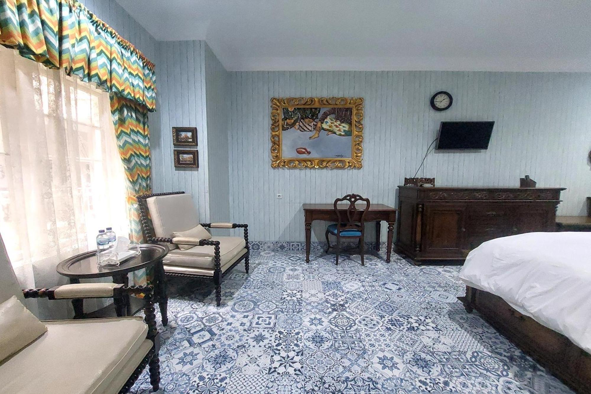Nonie'S Huis Hotel เมดาน ภายนอก รูปภาพ