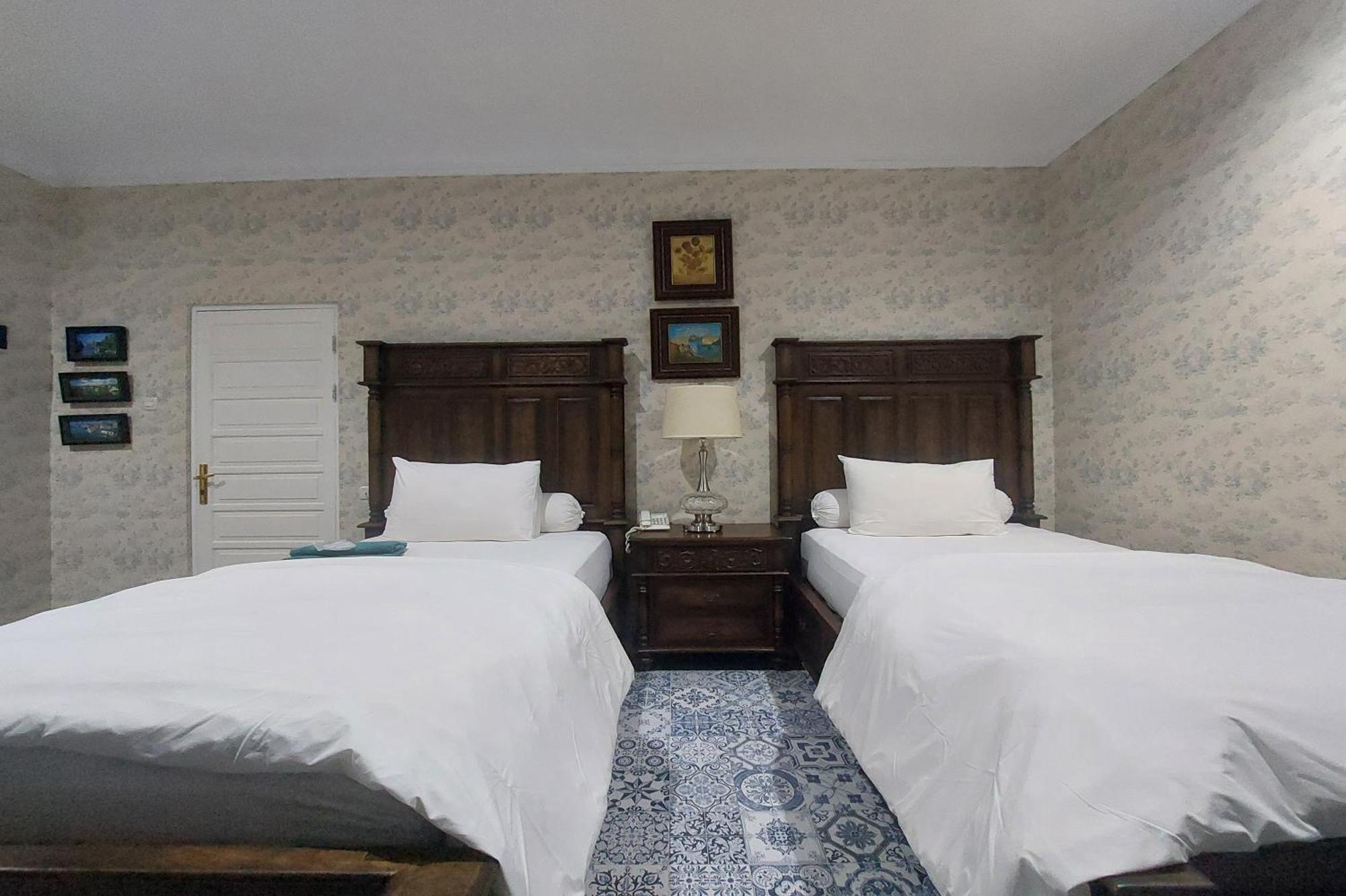 Nonie'S Huis Hotel เมดาน ภายนอก รูปภาพ