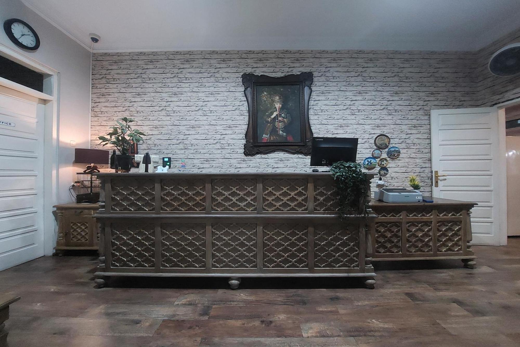 Nonie'S Huis Hotel เมดาน ภายนอก รูปภาพ